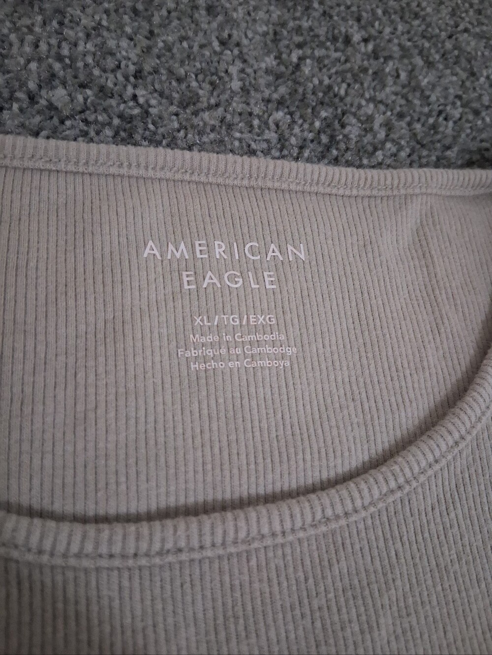 AE Ribbed Highneck Tank - Picture 3 of 4